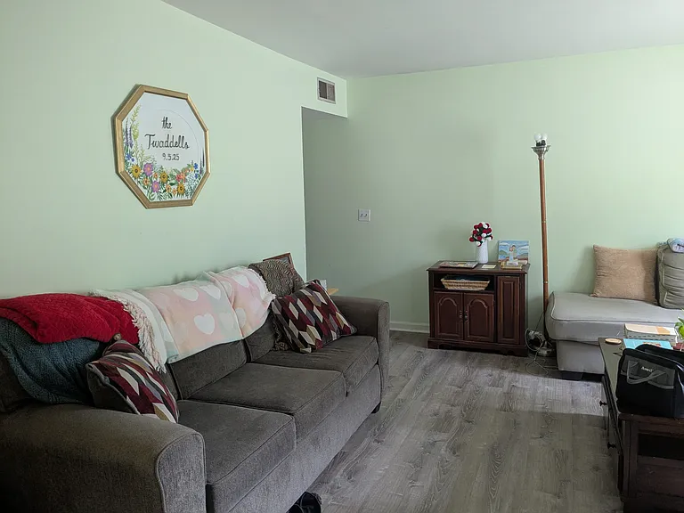 4958 Edmondson Pike #J — Photo 5
