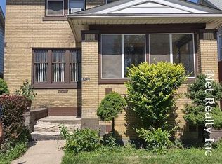 3290 Lawrence St, Detroit, MI 48206