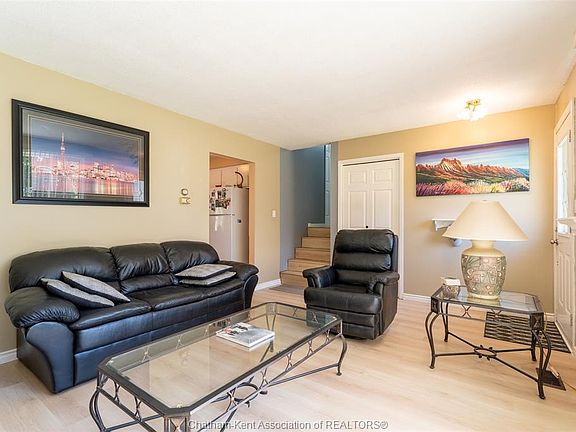 5th image of 3 Goldmere Dr