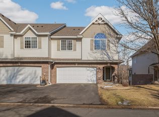 593 Crane Creek Ln, Eagan, MN 55121