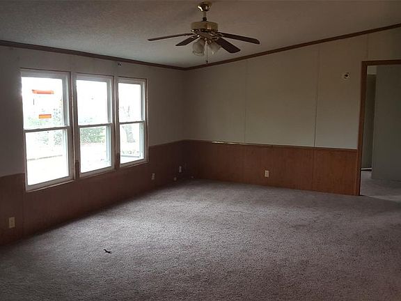 2nd image of 1821 Beverly Dr