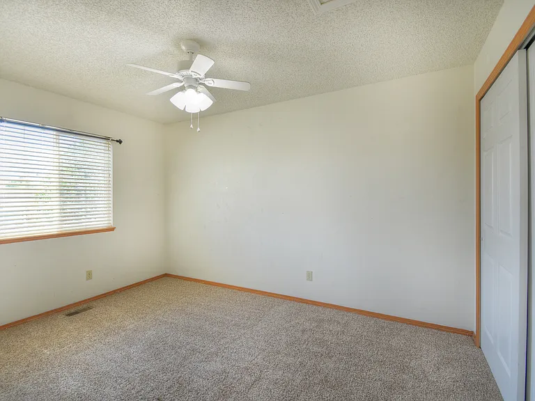 2244 Pinyon Jay Dr — Photo 10