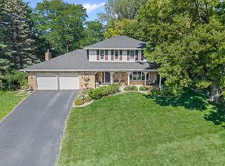 14136 Frontier Ln, Burnsville, MN 55337