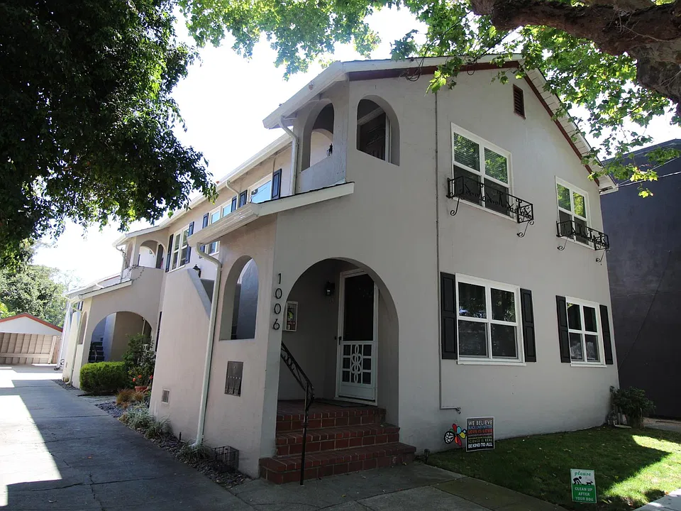 1006 Central Ave #C