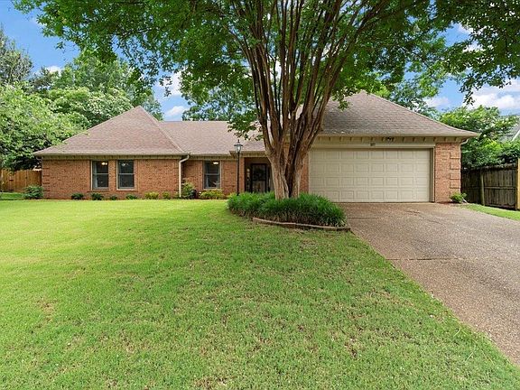 2nd image of 3077 Stonecrest Cir E