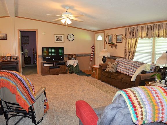 5th image of 304 Trailwind St