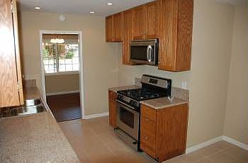 3rd image of 6220 Melrose Dr
