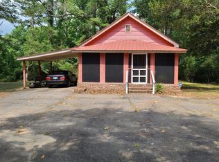 112 Lott Rd, Perkinston, MS 39573