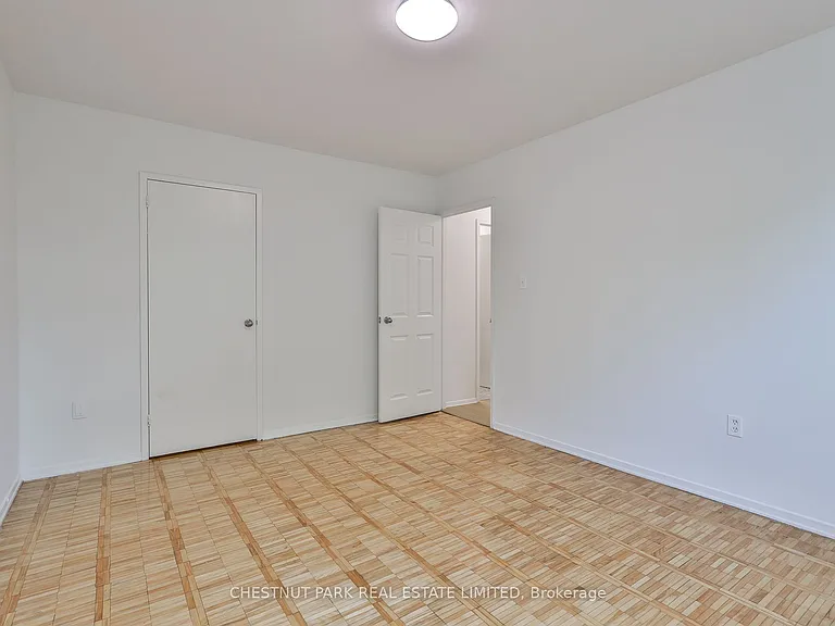 888 Glen St #525 — Photo 30
