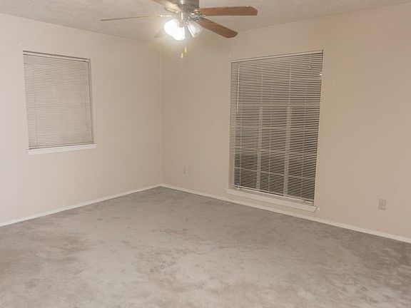 4th image of 13826 Southline Rd