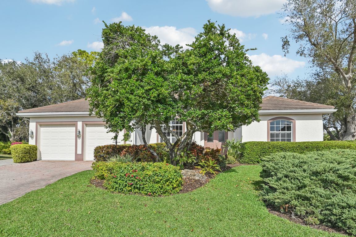 Summerfield Way-S1301-001.jpg