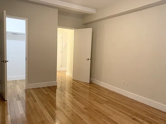 Rented by Stonehenge NYC LLC | media 6