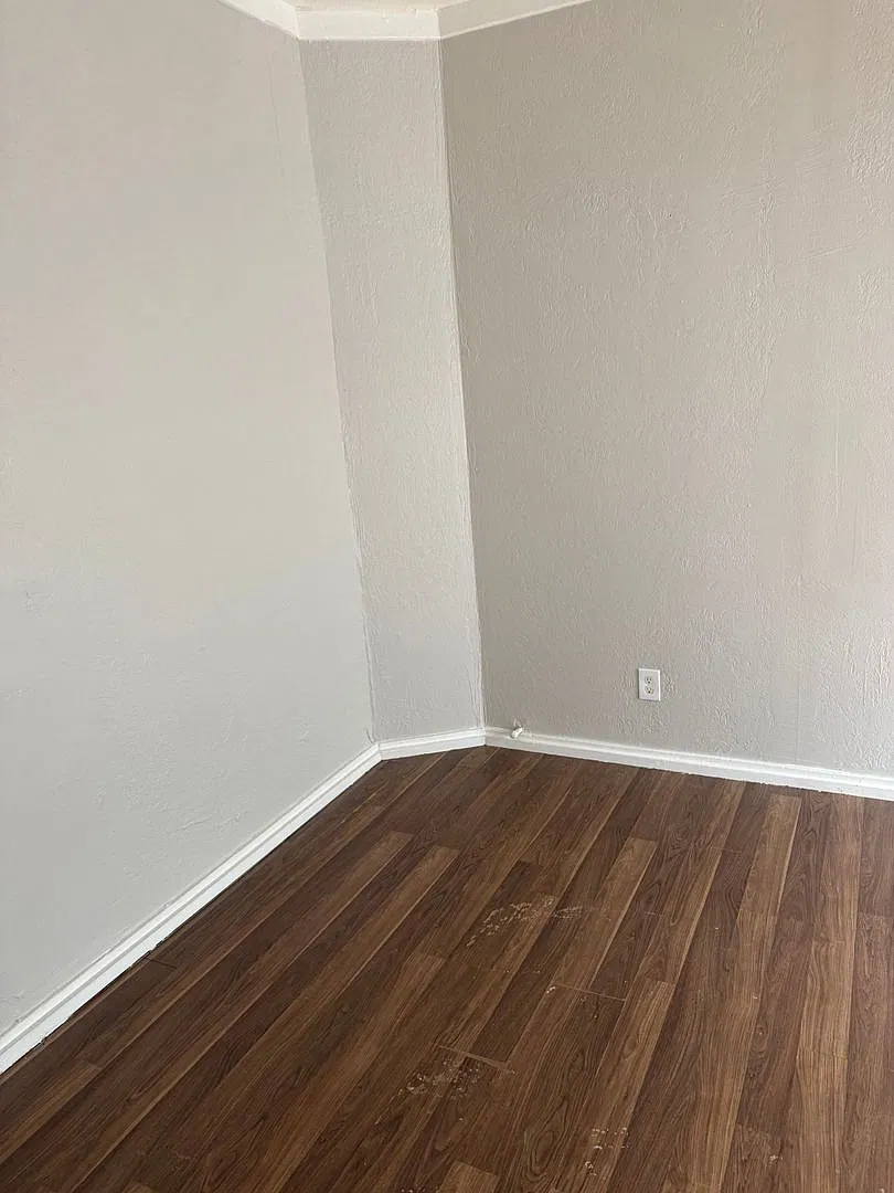 Freshly Updated 1BR with In-Unit Laundry, Move-In Ready! — Photo 4