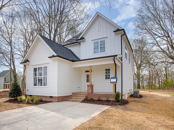 2nd image of 409 Mangum Way