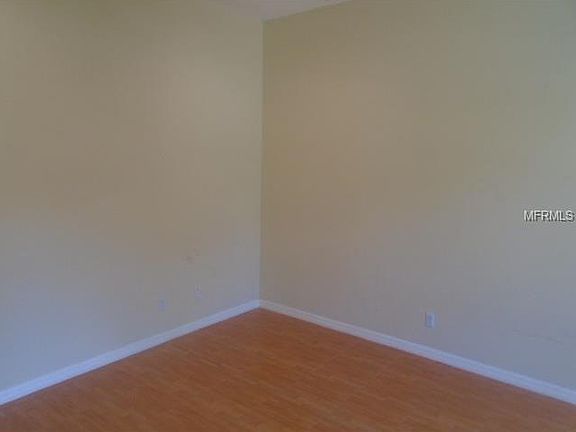 5th image of 909 Caitlin Point