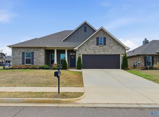 164 Creek Ridge Dr, Meridianville, AL 35759