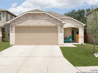 9218 Brown Wl, San Antonio, TX 78254