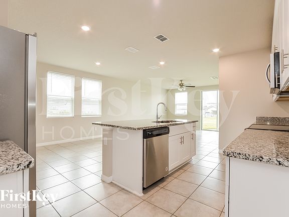 5th image of 4007 Pucolo Way