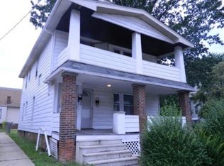906 Rudyard Rd, Cleveland, OH 44110