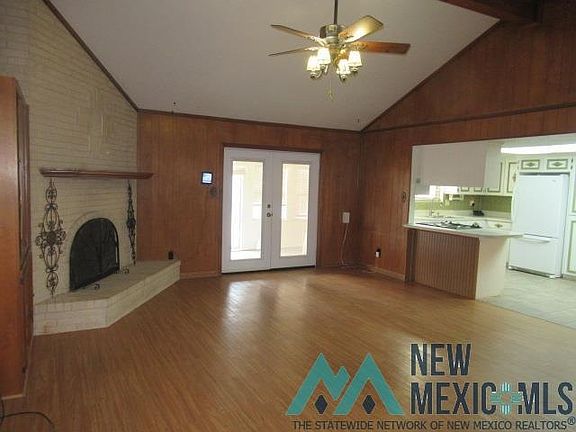 2nd image of 2115 N Rojo Dr