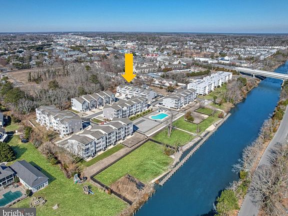 2nd image of 20459 Blue Point Dr #27