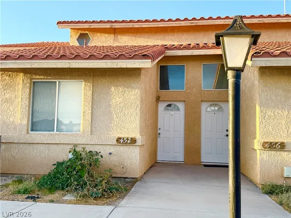 452 Comstock St, Pahrump, NV 89048
