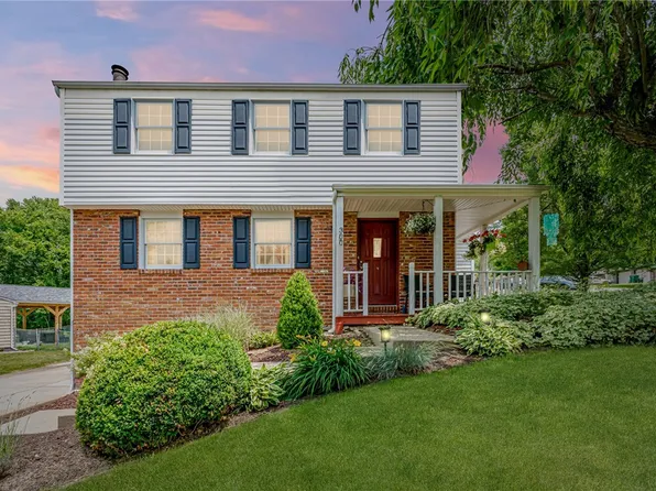 300 Furnace Dr, Zelienople, PA 16063