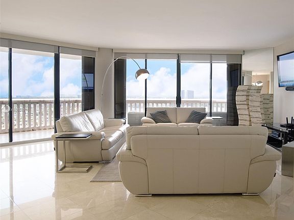 4th image of 2000 Island Blvd APT 2607
