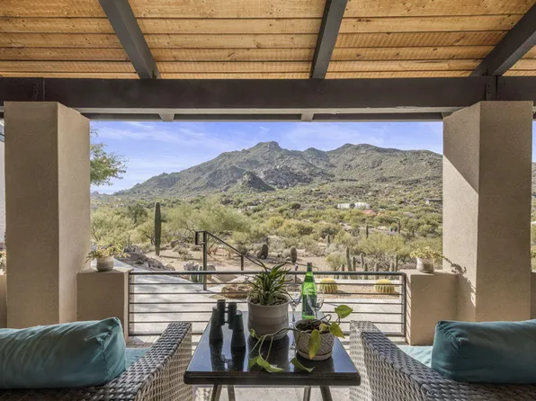 37261 N Holiday Lane, Carefree, AZ 85377