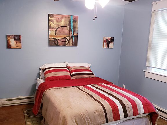2nd image of 485 Chilcote Ave