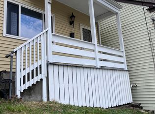 918 Freeland St, Pittsburgh, PA 15210