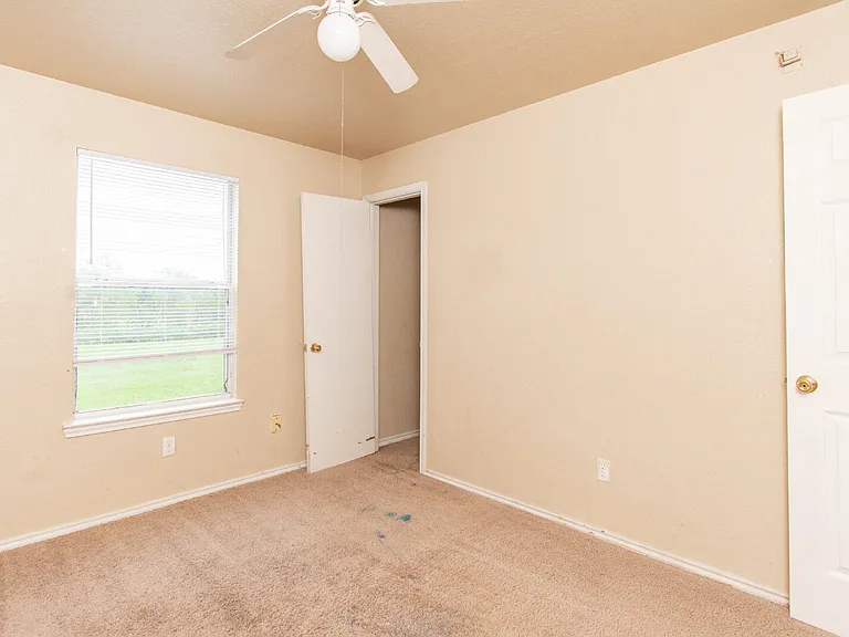 1602 Benttree Dr #A — Photo 8
