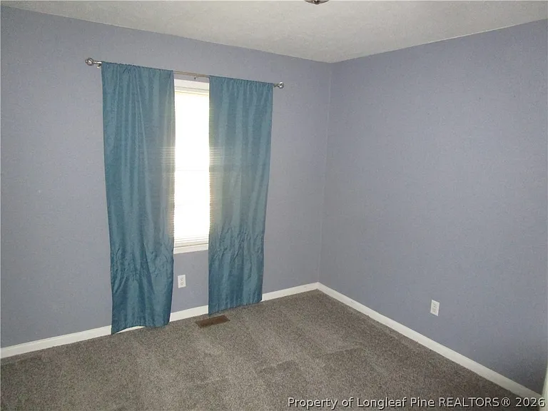 1421 Berkshire Rd — Photo 7