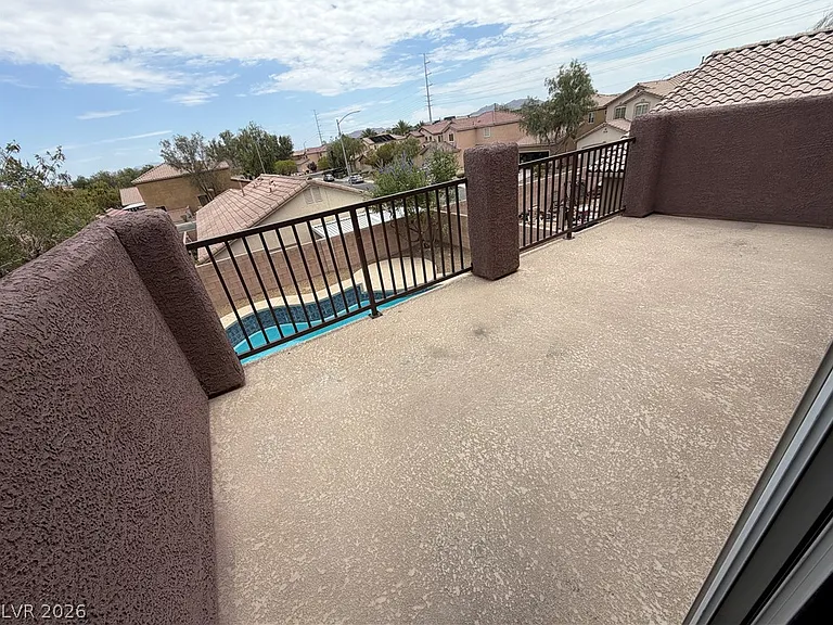 6420 Casamar St #- — Photo 11