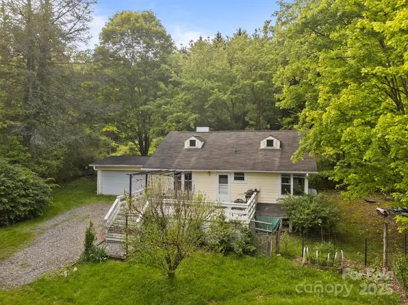 3905 State Highway 213, Marshall, NC 28753