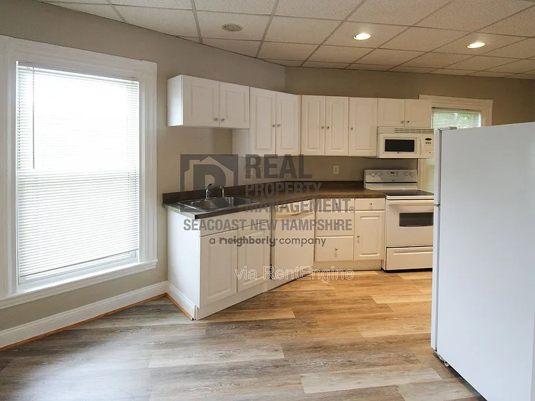 98 Academy St #4 — Photo 3