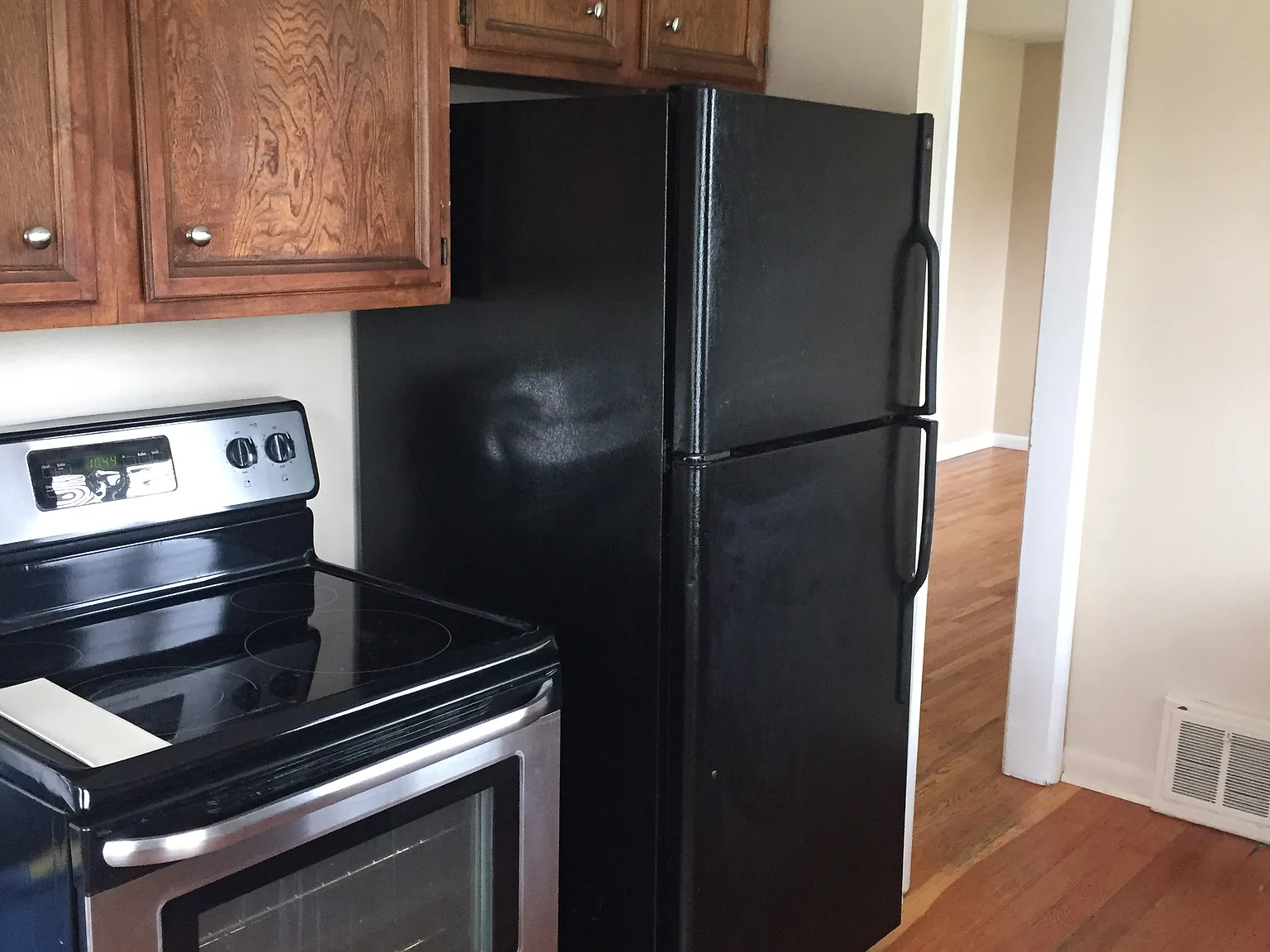 3 bed, 1079 sqft, $2,800 — Photo 4