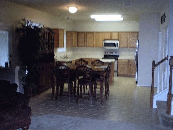 4th image of 6211 Nessy Dr