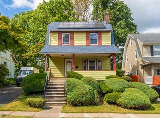13 Crescent Rd, East Orange, NJ 07017