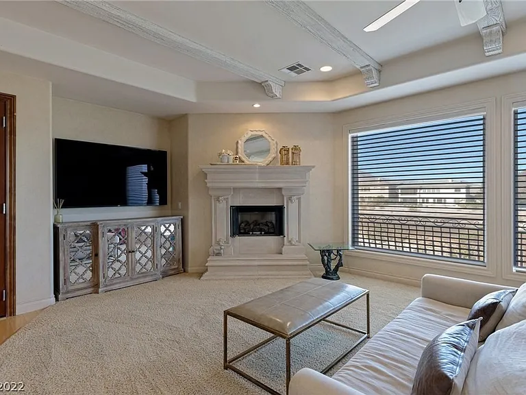 9720 Verlaine Ct — Photo 34
