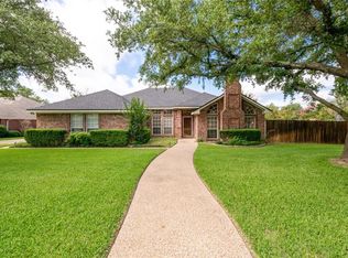101 Briar Ridge Dr, Hewitt, TX 76643
