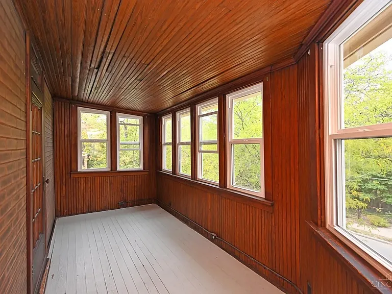 401 McAlpin Ave #A — Photo 12
