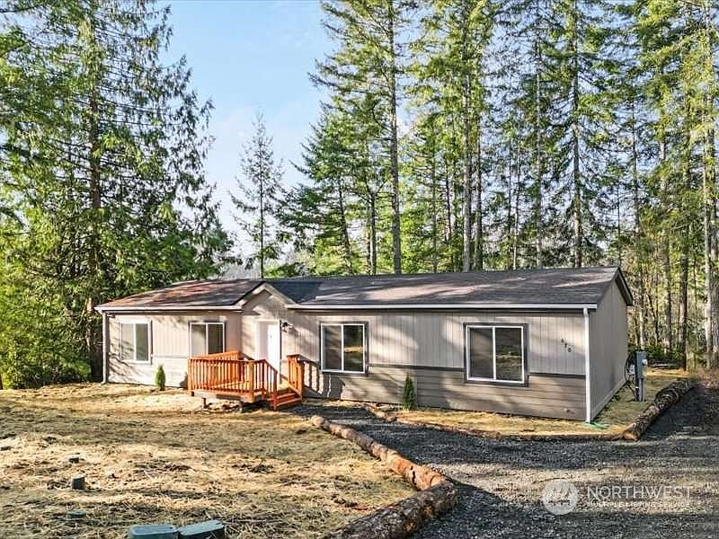 2nd image of 670 E Wilson Way