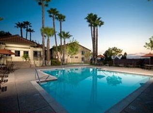 325 Pomelo Dr APT A11, Vista, CA 92081