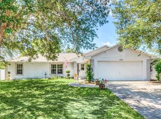 11248 Lakeview Dr, Leesburg, FL 34788