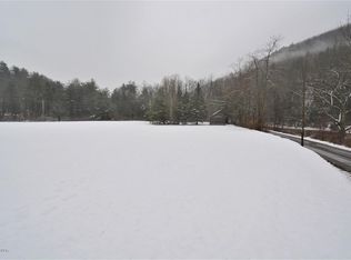 Beach Rd, Jersey shore, PA 17727