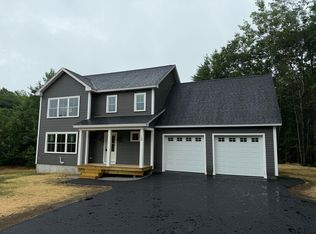 13 Eastfield Dr, Gray, ME 04039