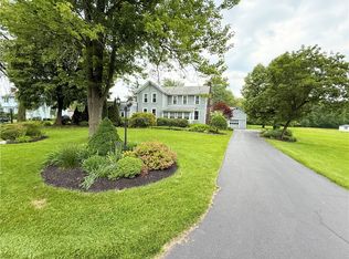 2023 Gravel Rd, Seneca Falls, NY 13148