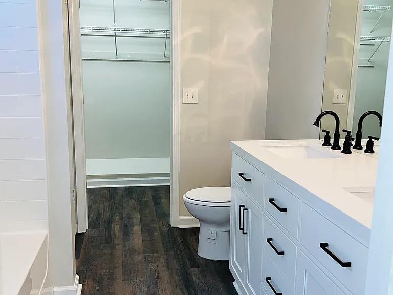 3601 Crossbrooke Dr — Photo 11