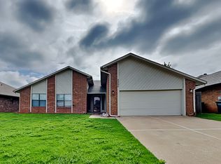 2200 Sandy Creek Trl, Edmond, OK 73013